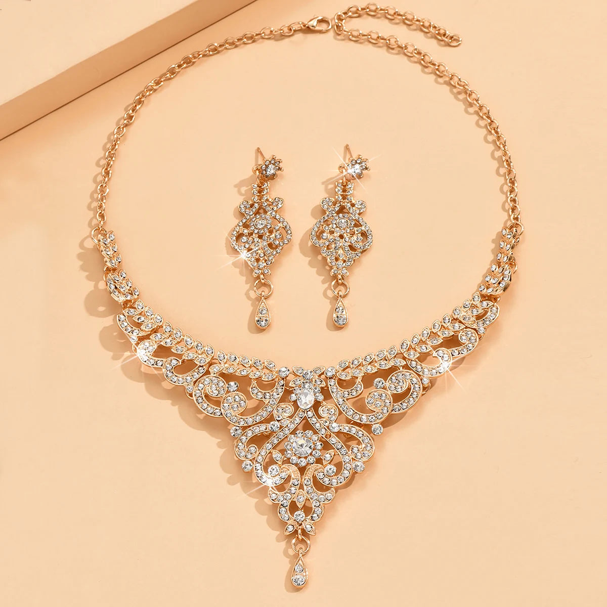 Stunning Rhinestone Earrings & Necklace Set for Elegant Women, Dazzling Rhinestone Jewelry Set Perfect Gift for Fashion Lovers, Stunning Rhinestone Earrings & Necklace Set for Elegant
