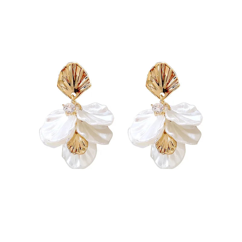 Luxury High Class 2026 Edition 2PC gold super fairy petal tassel imitation shell earrings, fashionable temperament, light luxury, niche design, ear accessories, Fairy Tassel Earrings for Fashion Lovers & Influencers