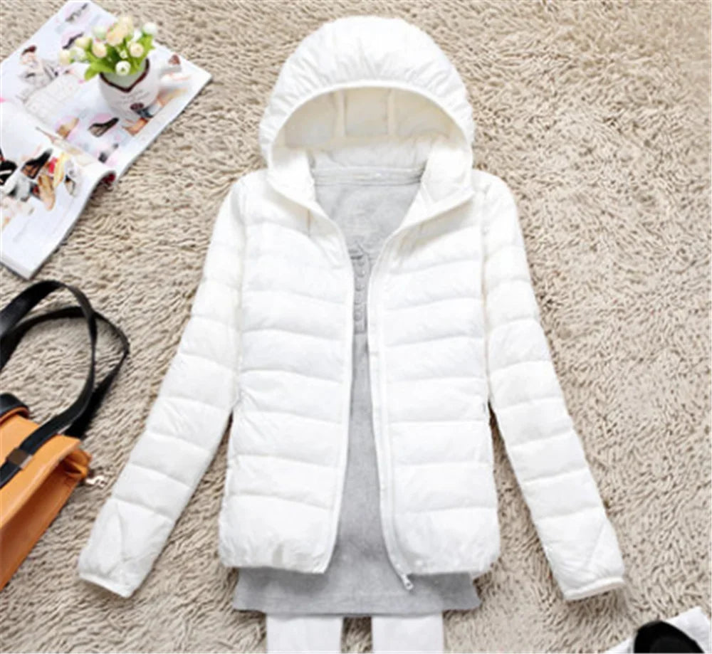 Women Puffer Jacket 2024 New Spring Autumn Female Ultra Light Weight Packable Hooded Down Coats Winter Inner Dock Down Coat