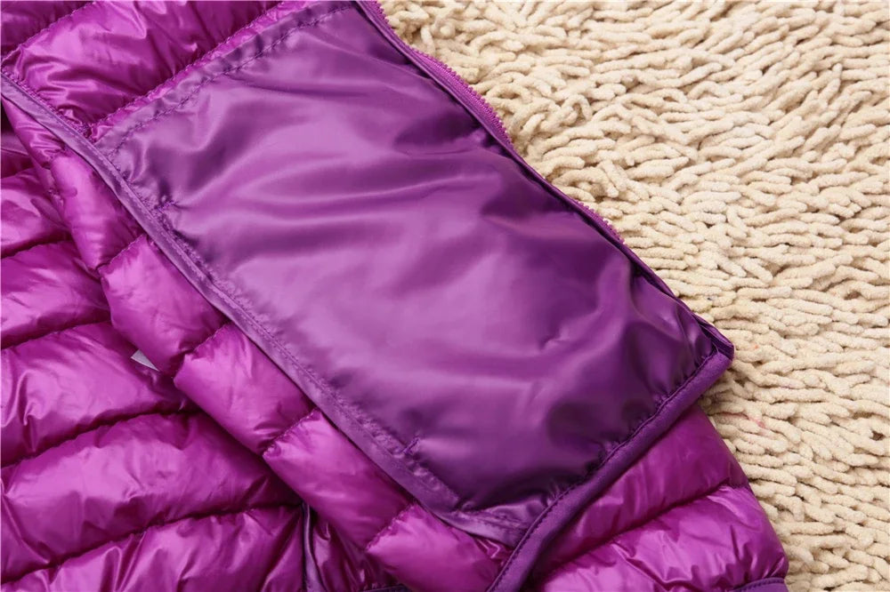 Women Puffer Jacket 2024 New Spring Autumn Female Ultra Light Weight Packable Hooded Down Coats Winter Inner Dock Down Coat