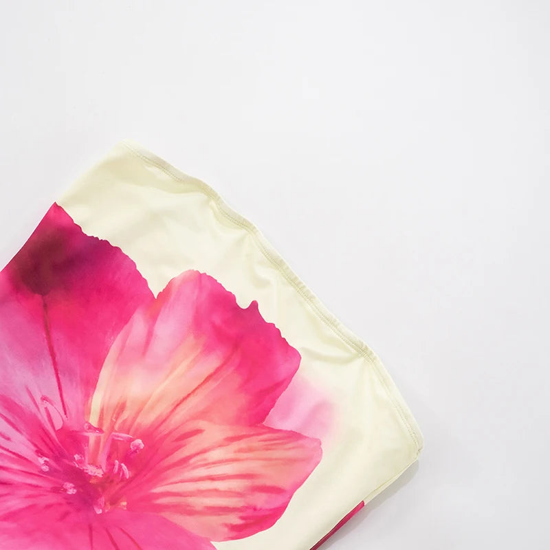 CUTENOVA 2026 Premium Floral Dress Beach Goddess Meets City Glam, Strapless Backless Mini Dress Sexy, Elegant & Effortlessly Chic , Strapless Floral Mini That Defines 2026 Vacation Fashion