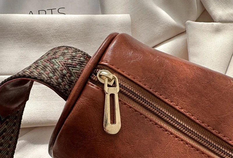 Vintage PU Leather Boston Bag Chic, Compact & Fashion , Premium Crossbody & Shoulder Bag Stylish, Travel