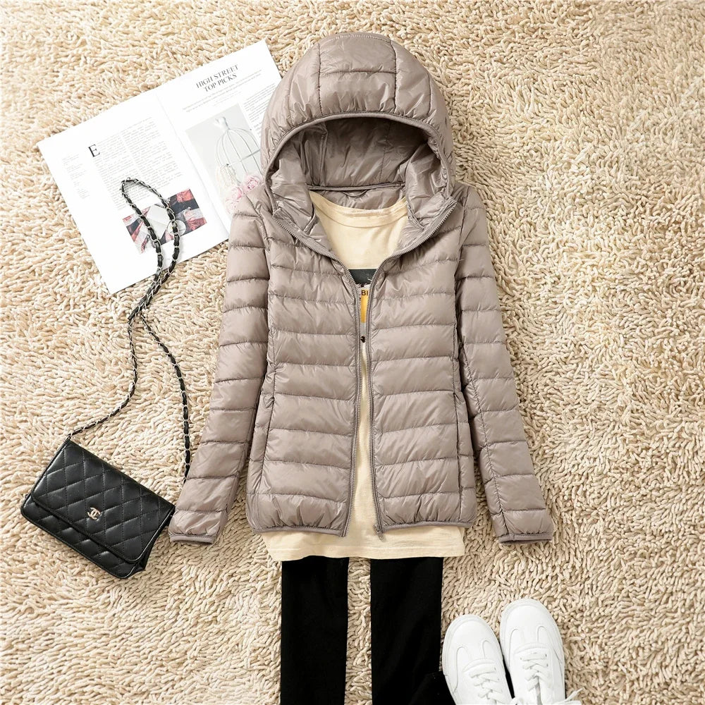 Women Puffer Jacket 2024 New Spring Autumn Female Ultra Light Weight Packable Hooded Down Coats Winter Inner Dock Down Coat
