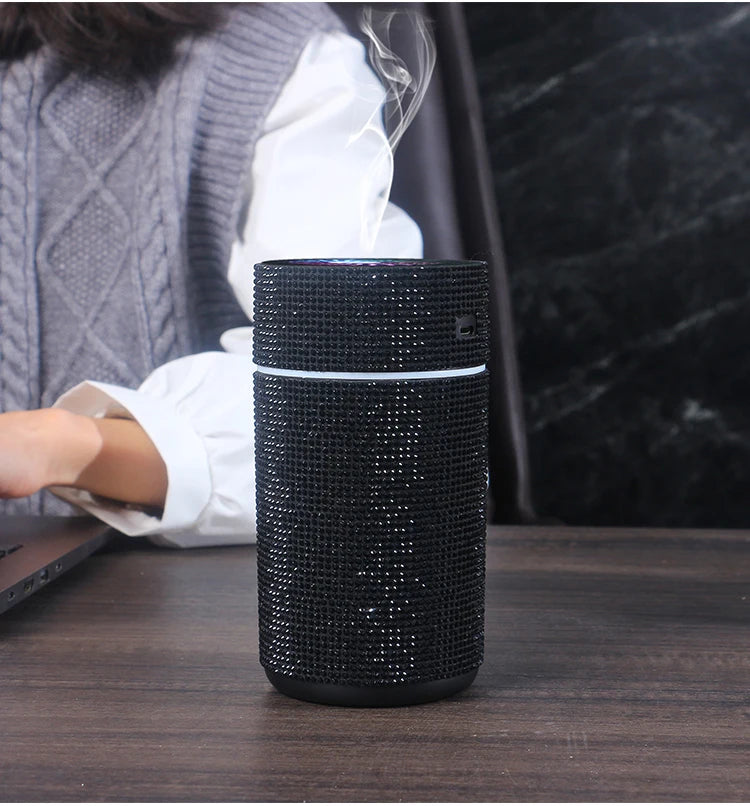 High Quality 2026 Edition Luxury Shiny Car Diffuser Humidifier with LED Light Diamond Auto Air Purifier Diffuser Air Freshener Bling Car Accessories