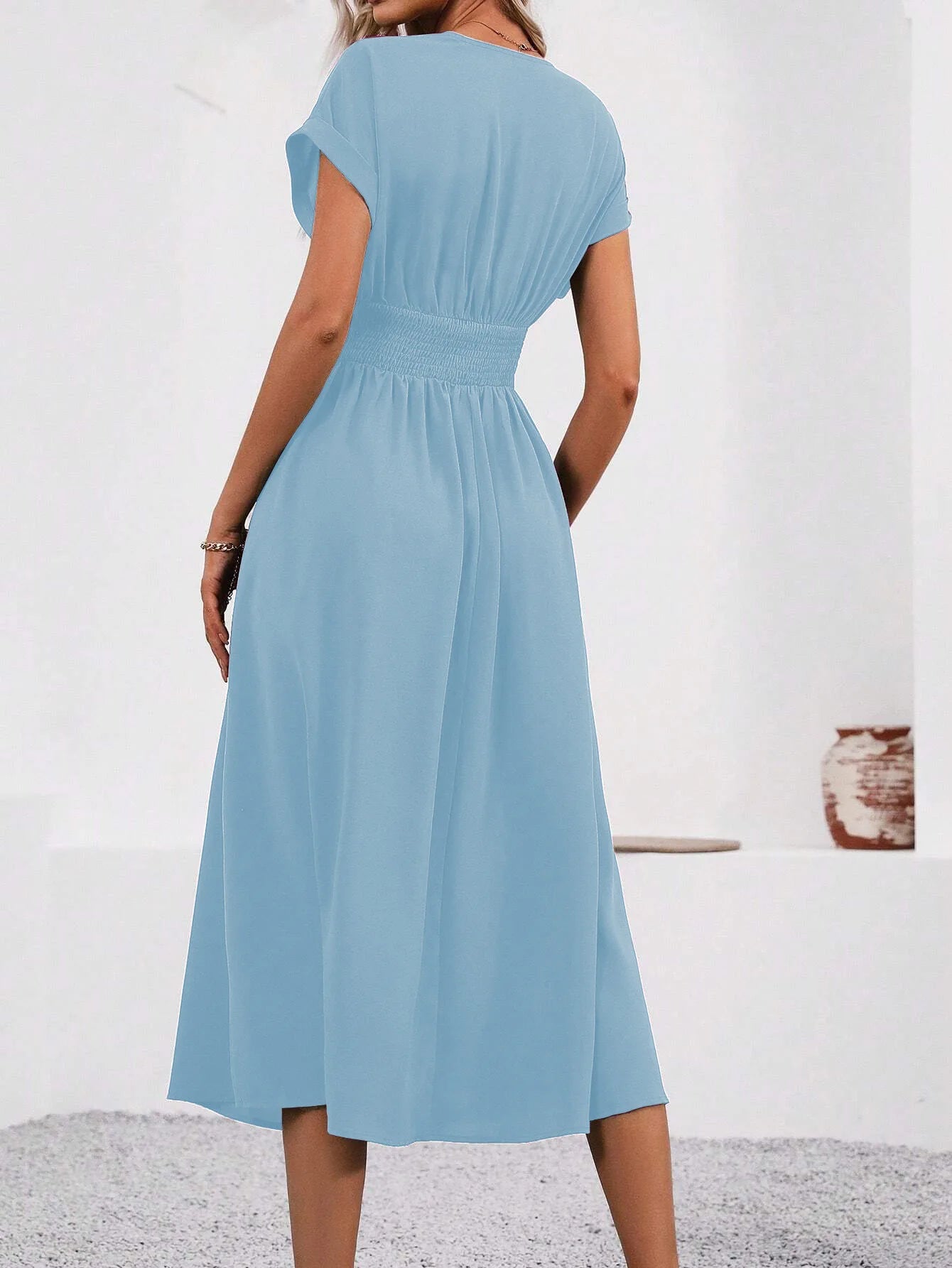 Soleia 2026 Luxe Glow: Sexy Backless Ombre Dress with Premium Knit & Wooden Bead Detailing