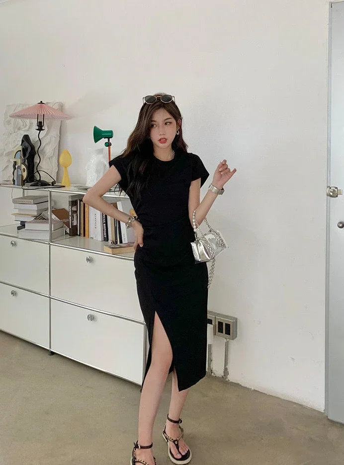 Luxury Cotton White Dress 2026 Pretty, Slimming & Effortlessly Stylish for Modern Women White or Black Midi Dress  Elegant, Premium & Perfectly Feminine for Every Occasion