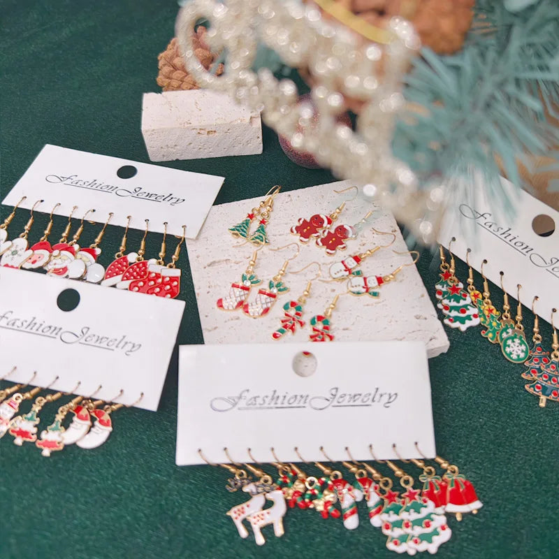 50PCS- Women's Fashion Cartoon Christmas Earrings Set, Christmas Pop Elements, Christmas Earrings, Surprise Gifts