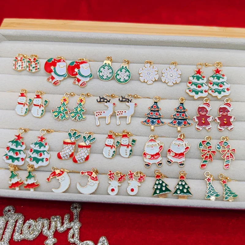 Premium Christmas 40PCS Classic Cartoon Christmas Element Earrings, Christmas Celebration Earrings, Party and Gathering Clothing Accessories
