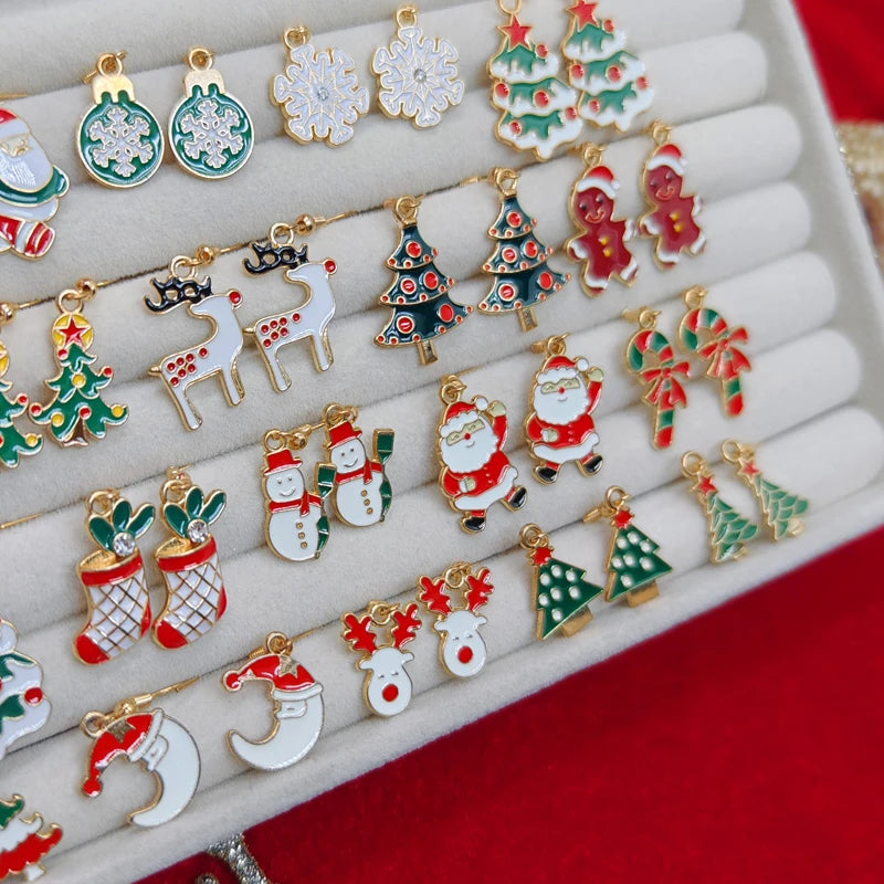Premium Christmas 40PCS Classic Cartoon Christmas Element Earrings, Christmas Celebration Earrings, Party and Gathering Clothing Accessories