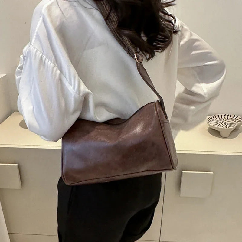 Vintage PU Leather Boston Bag Chic, Compact & Fashion , Premium Crossbody & Shoulder Bag Stylish, Travel