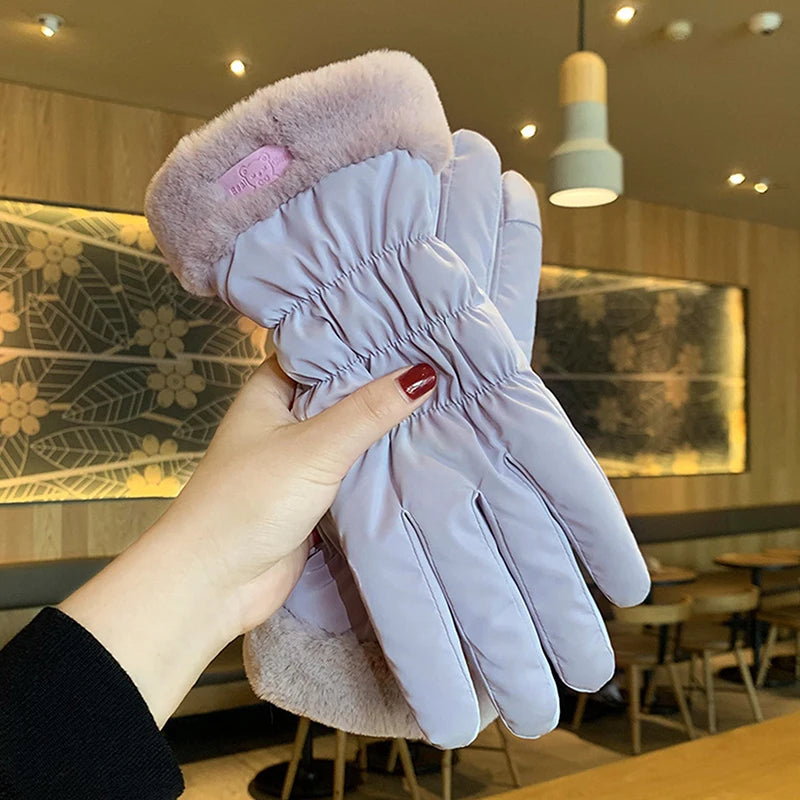 Conquer the Cold in Style! Premium Thickened Cycling & Outdoor Gloves Sleek, Warm & Breathable, Women’s Padded Gloves Warm, Windproof & Perfect for Skiing or Everyday Chic