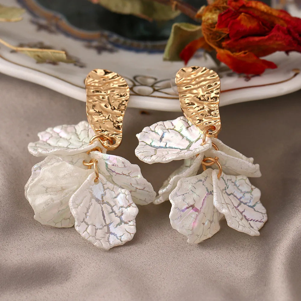 Luxury High Class 2026 Edition 2PC gold super fairy petal tassel imitation shell earrings, fashionable temperament, light luxury, niche design, ear accessories, Fairy Tassel Earrings for Fashion Lovers & Influencers