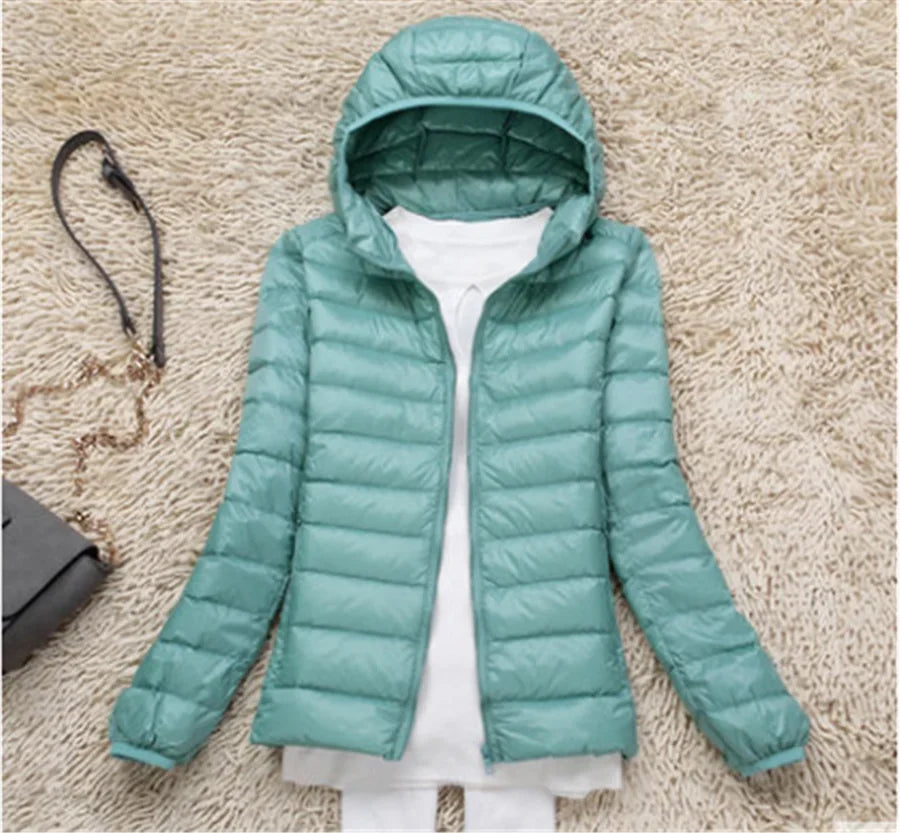 Women Puffer Jacket 2024 New Spring Autumn Female Ultra Light Weight Packable Hooded Down Coats Winter Inner Dock Down Coat