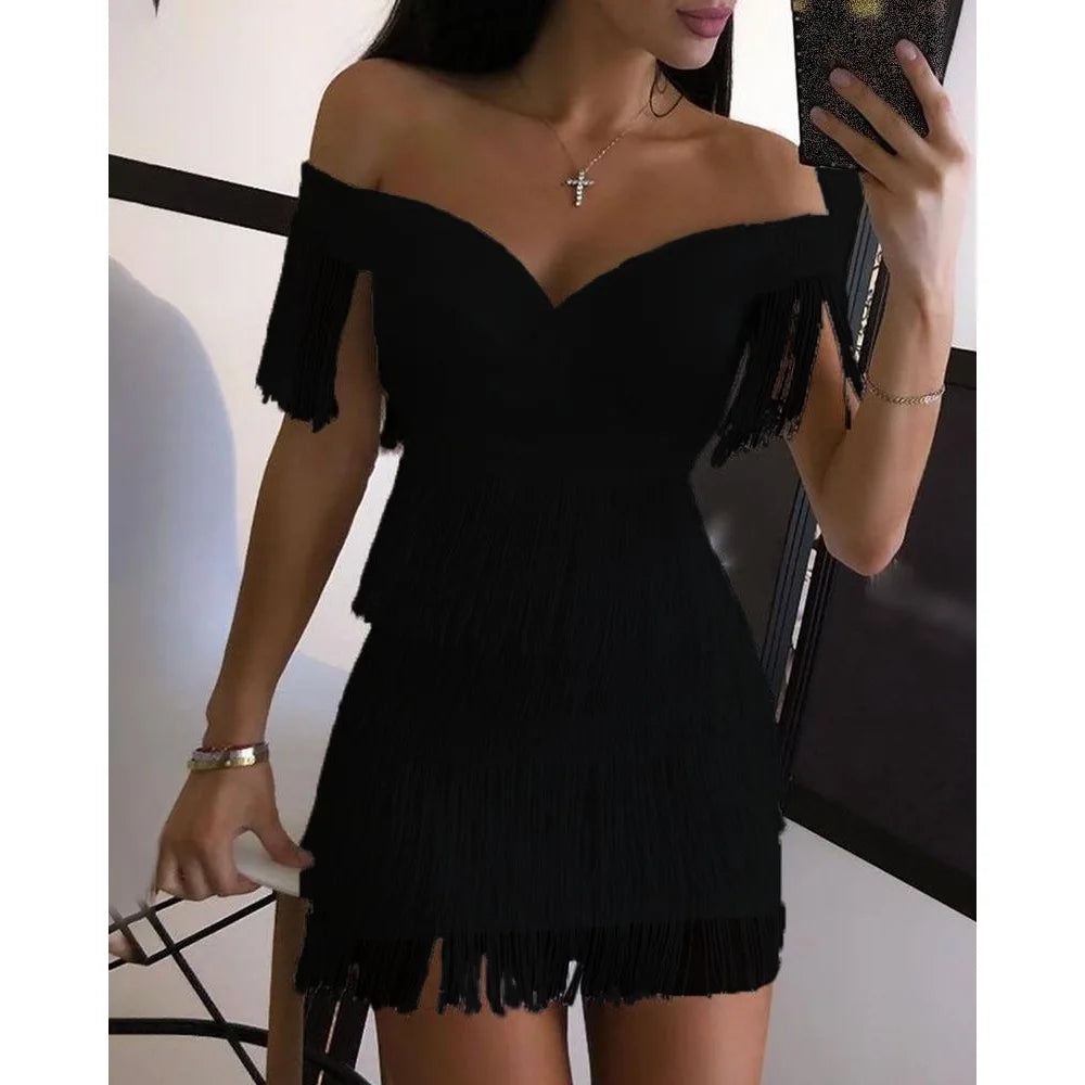 Sexy One Shoulder V-Neck Dress with Fringed Skirt Premium Glam for Every Night Out Sexy Slim-Fit One Shoulder Evening Dress with Fringed Skirt Trendy & Premium 2026 Style