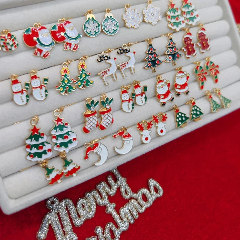Premium Christmas 40PCS Classic Cartoon Christmas Element Earrings, Christmas Celebration Earrings, Party and Gathering Clothing Accessories