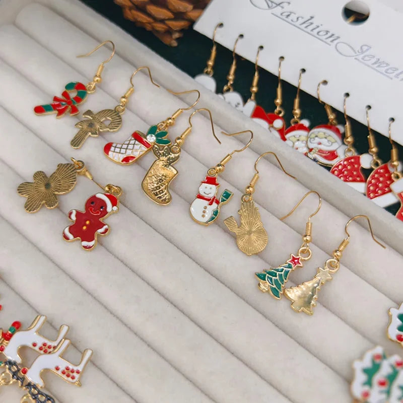 50PCS- Women's Fashion Cartoon Christmas Earrings Set, Christmas Pop Elements, Christmas Earrings, Surprise Gifts