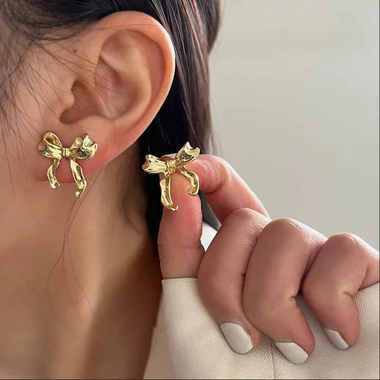 Premium Quality FTCY Vintage Metal Bowknot Earrings For Women Sweet Elegant Gold Color Women's Stud Earring Christmas Party Jewelry