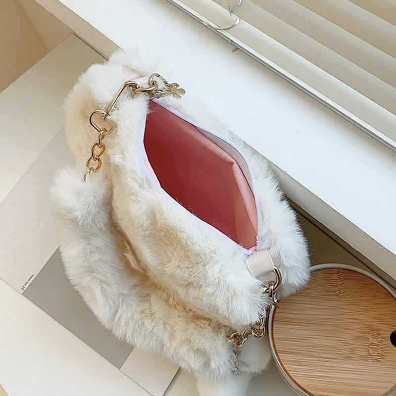 Premium Plush Chain Shoulder Bag  Sexy, Fashion , 2026 Fluffy Chic! Heart-Shaped Faux Fur Bag Cute, Cozy & Ultra Trendy