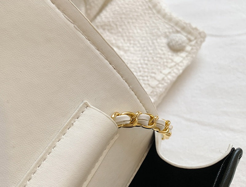 Small Chain Texture Shoulder Bag Elegant, Sleek & Party Ready, Premium Light Luxury Crossbody Bag Chic, Trendy
