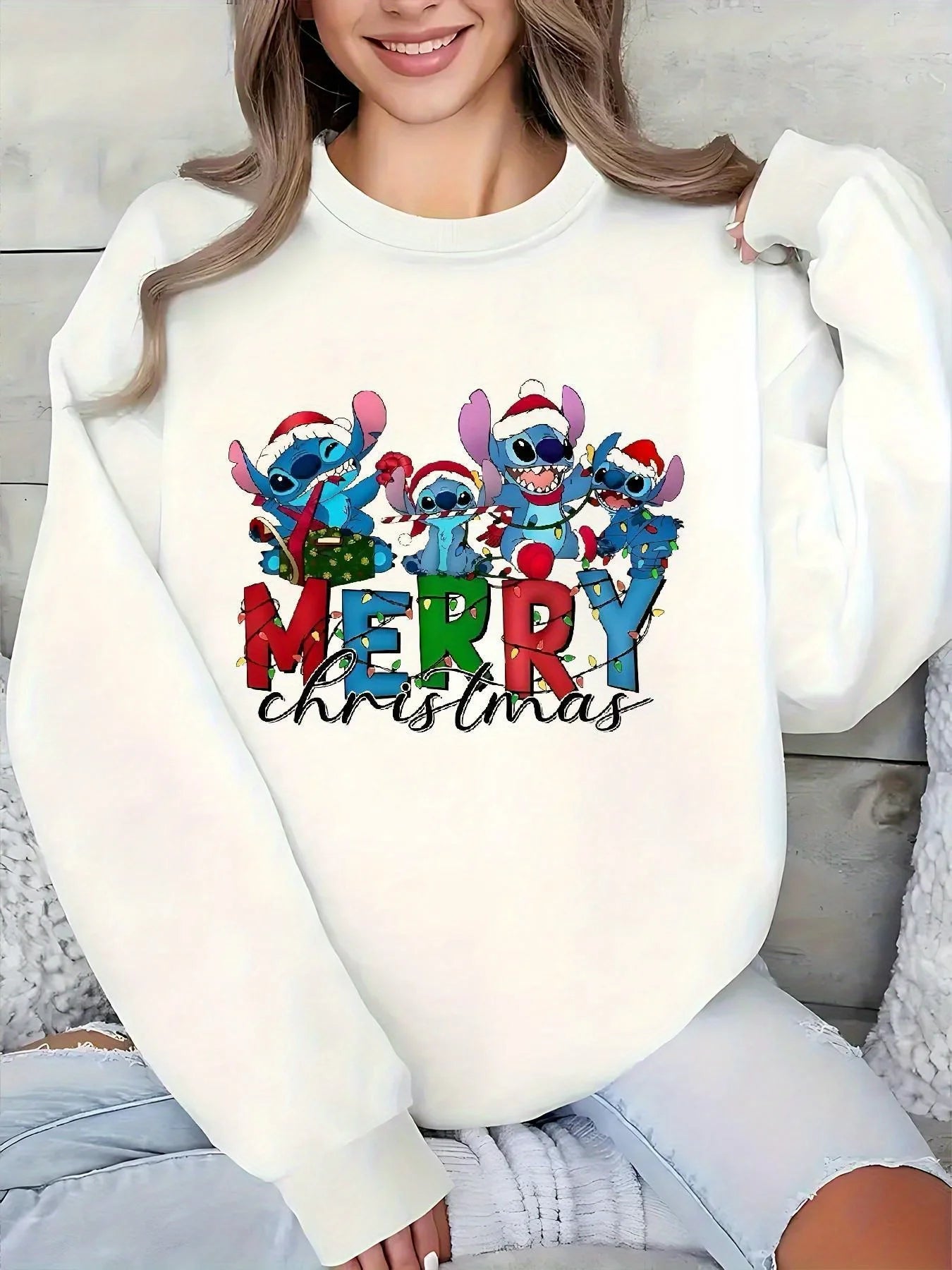 Disney Stitch 2025 Christmas Sweatshirt Women's Men Cotton Hoodies Pullover Autumn Winter Fleece Oversized O-Neck Coats Loose tops