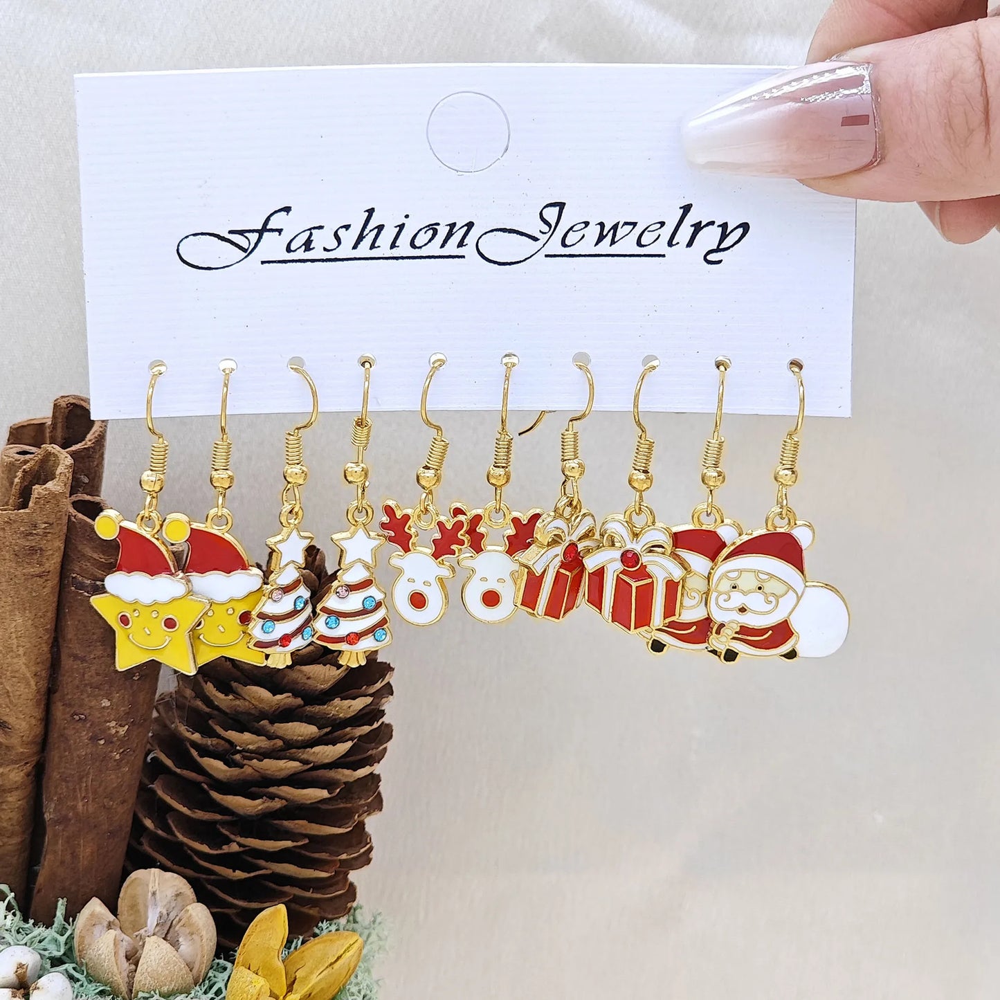 Brand New 2026 Style Premium Quality 25Pairs/5Pairs Christmas Series Earrings Cartoon Santa Claus Gingerbread Man Snowflake Alloy Earrings Set Women Christmas Gifts