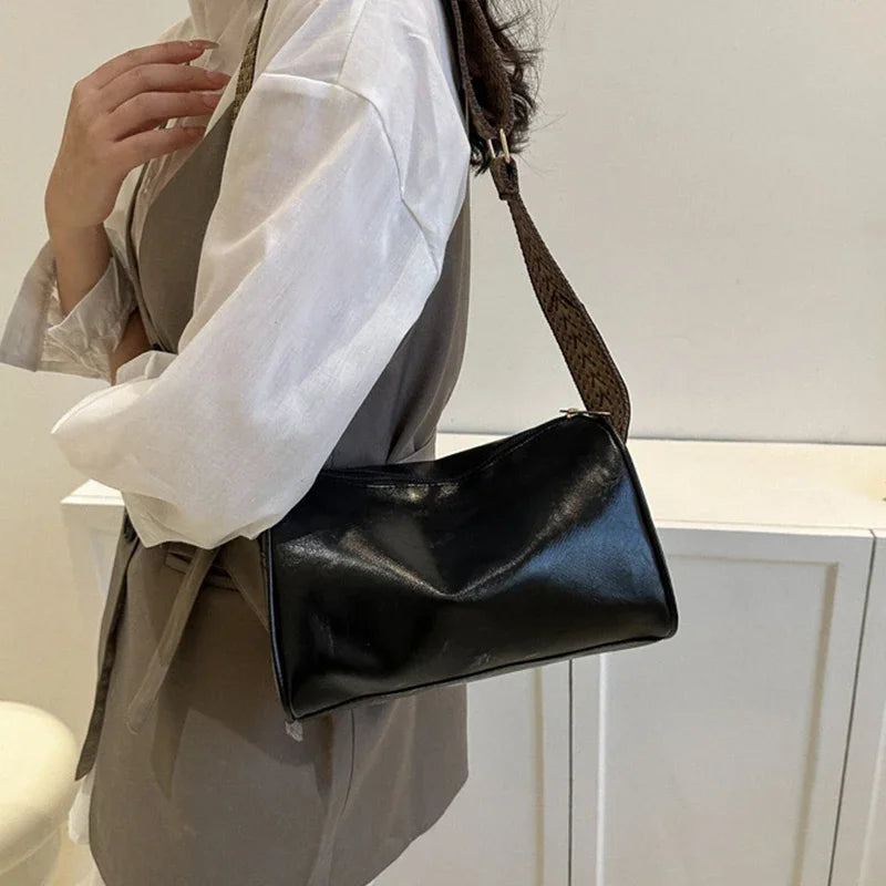 Vintage PU Leather Boston Bag Chic, Compact & Fashion , Premium Crossbody & Shoulder Bag Stylish, Travel